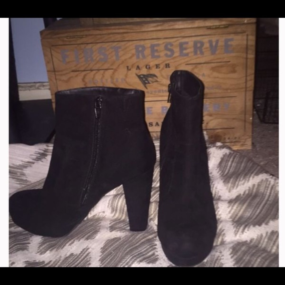 Ankle boots